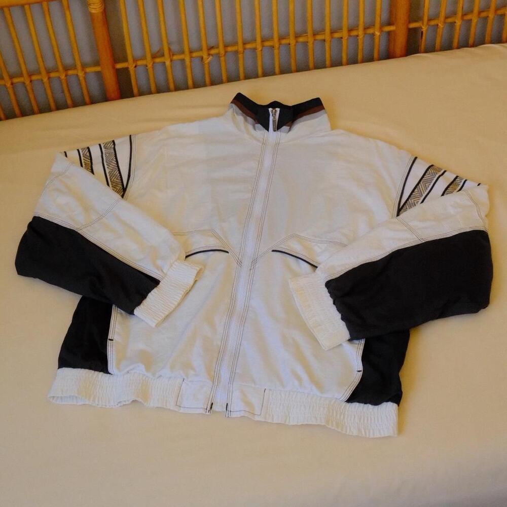 Vintage Head Track Jacket – Retro 90s Windbreaker Black White Zip Up